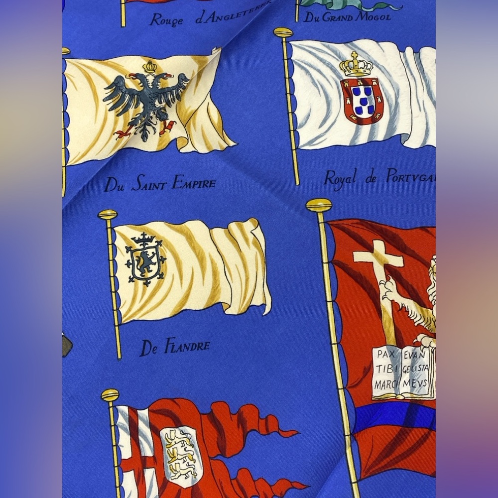 Hermes Vintage Silk Scarf Carre 90”Pavois”Blue - Picture 11 of 16